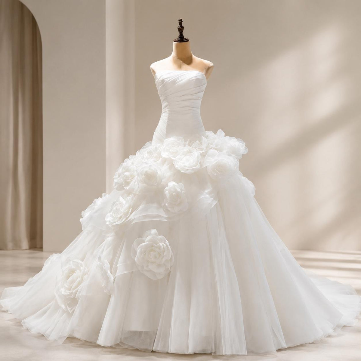 3D Floral Strapless Organza Ball Gown Wedding Dress