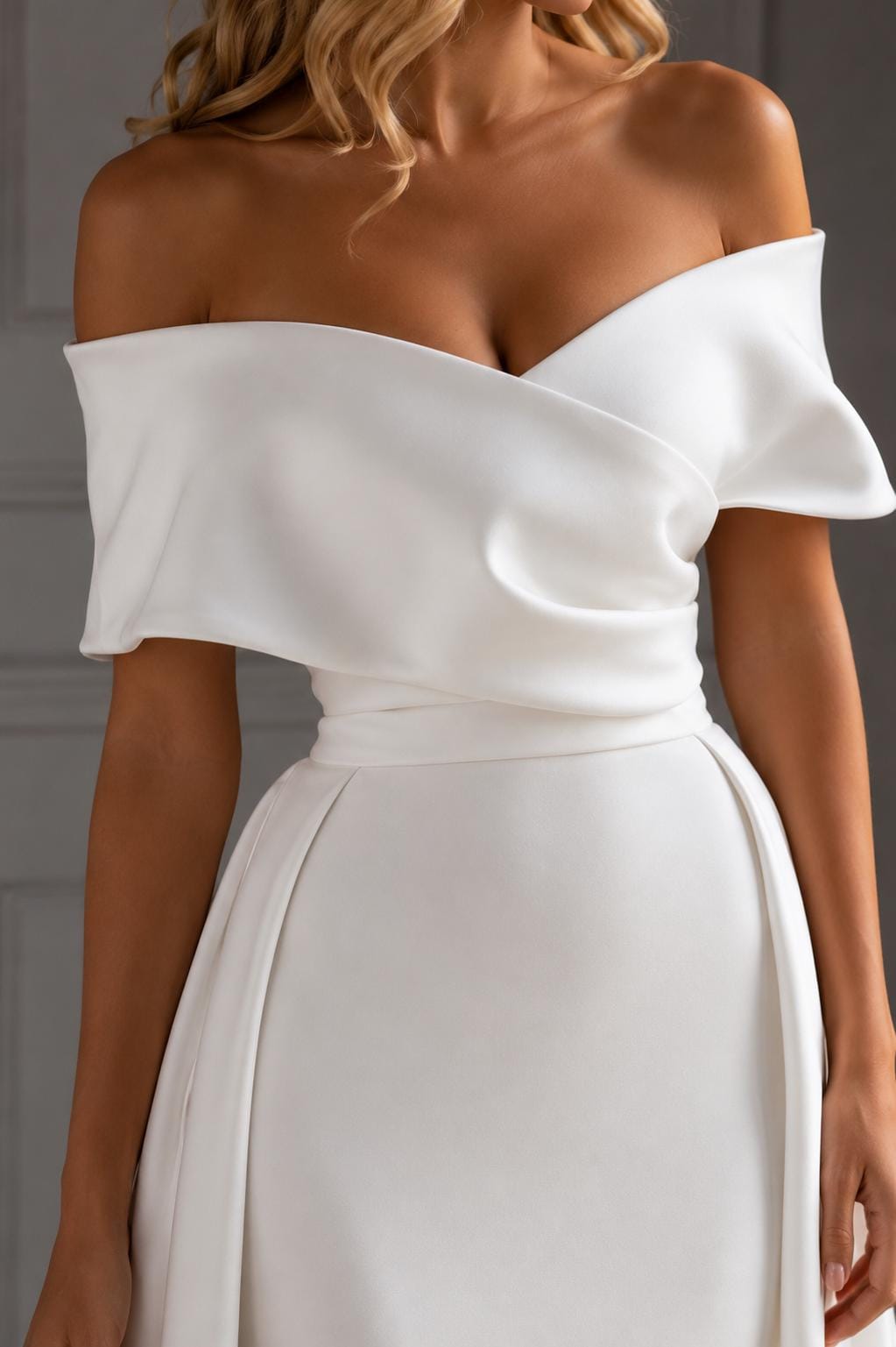 Minimalist Off-the-Shoulder Mermaid Wedding Dress